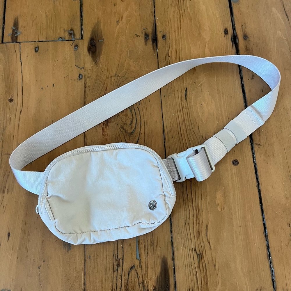 Lululemon White Belt Bag